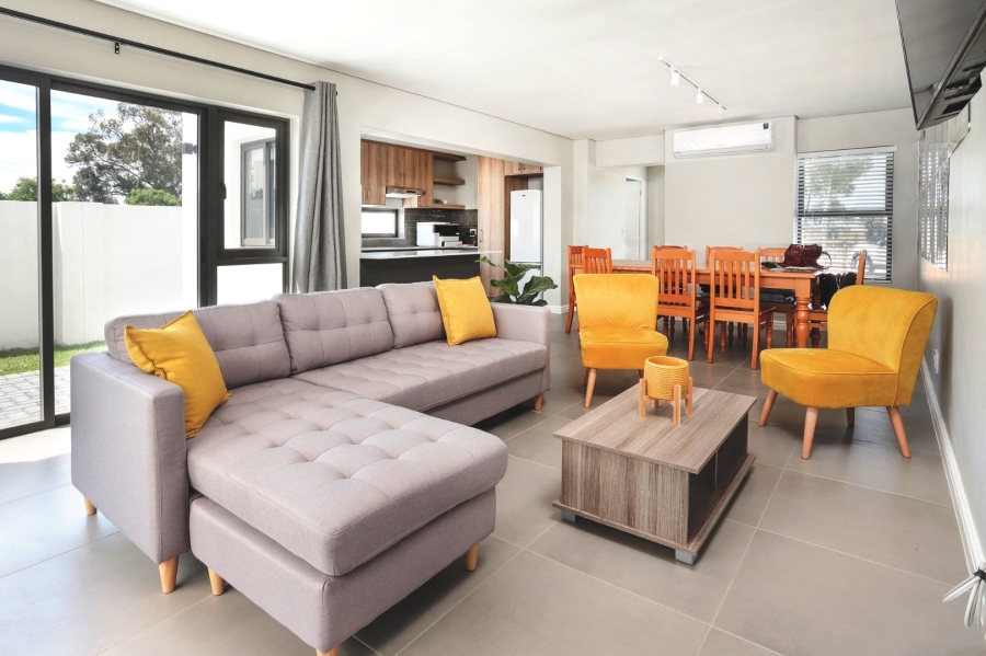  Bedroom Property for Sale in Croydon Western Cape
